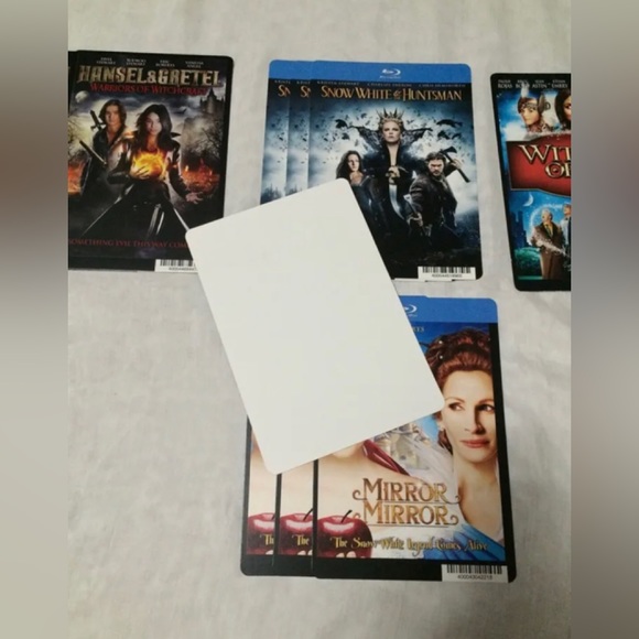10 Blockbuster Fantasy Movie Memorabilia DVD Movie Backer Cards Snow White, etc - Picture 4 of 5
